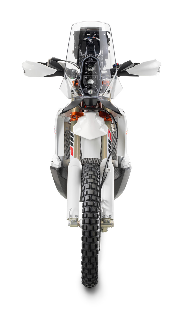 LA KTM 450 RALLY REPLICA 2023 ES UNA AUTÉNTICA MÁQUINA READY TO RACE